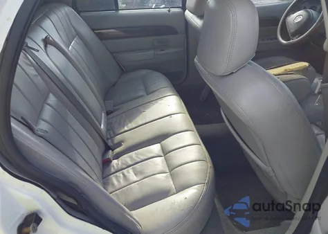 2003 Mercury Grand Marquis Ls z USA, uszkodzony, nr VIN 2MEFM75W53X697982